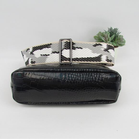 Sharif Leather Kiss Lock Convertible Crossbody Bah - Picture 8 of 13